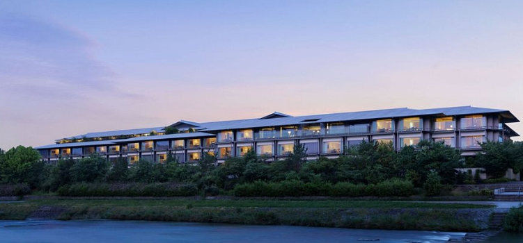 review-the-ritz-carlton-kyoto-resort-mewah-tepi-sungai