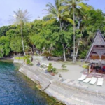 Keindahan Carolina Hotel Samosir di Tepi Danau
