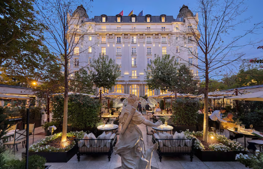 hotel-ritz-madrid-layanan-premium-dan-suasana-mewah