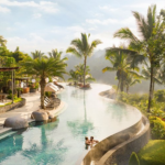 Review Hotel Padma Ubud Bali Pemandangan Lembah Hijau