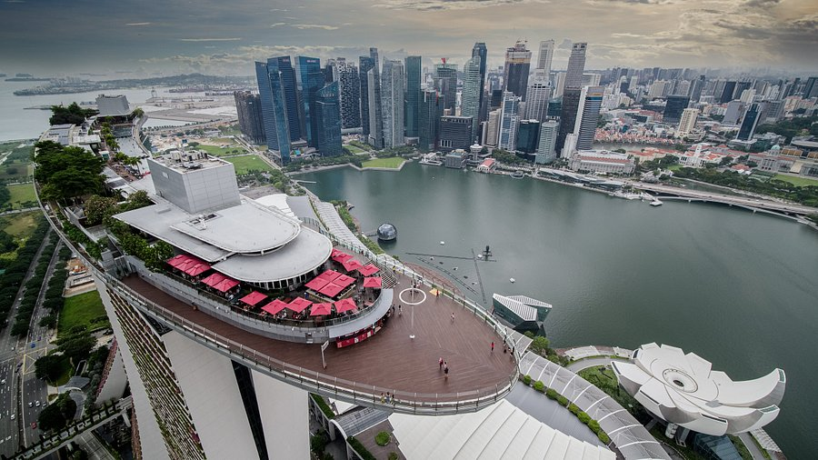 Marina Bay Sands Singapore Hotel Ikonik Sky Park View